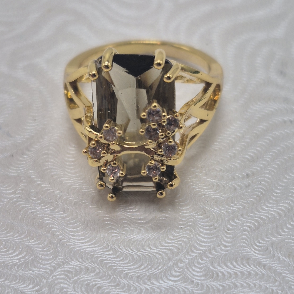 Gold Tone Women's Cocktail Ring Size 10